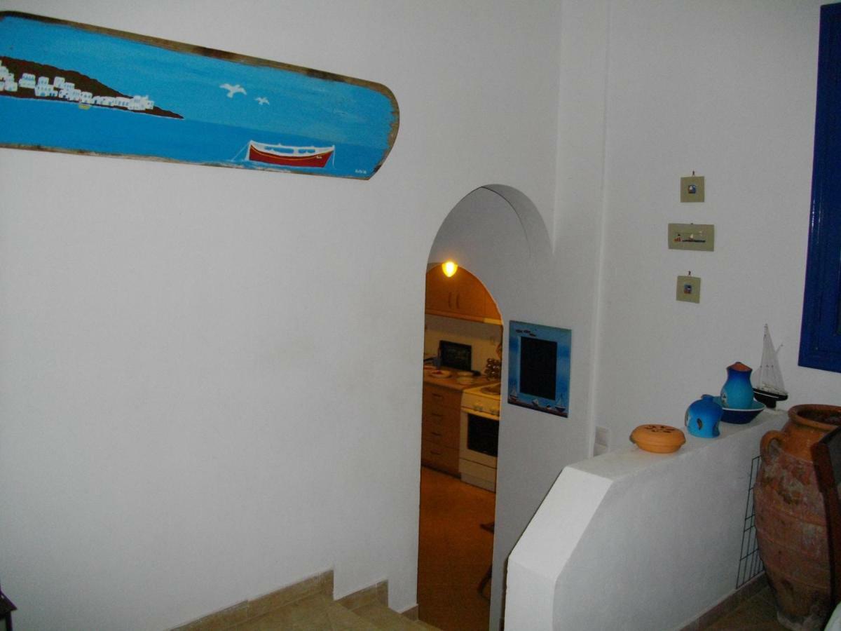 Superb View House-Sikinos Island-Chorio Villa Buitenkant foto